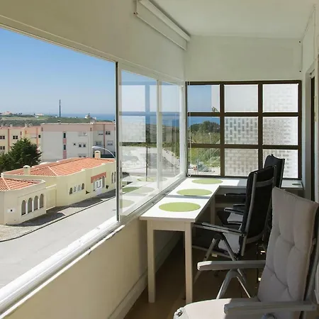 Apartment Holiday Flat Praia Das Macas Ptm021001 Dyb